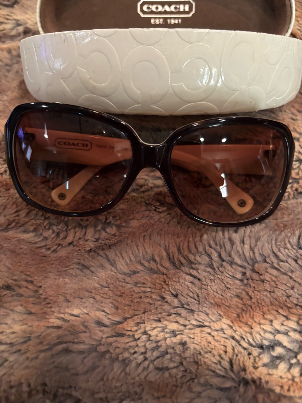 Coach Black and White Logo Sunglasses - Picture 11 of 13